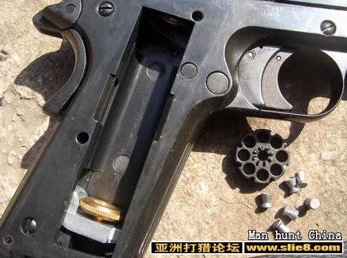 雄鹰M1911A1[CO2]的最新版本，上张图欣赏下