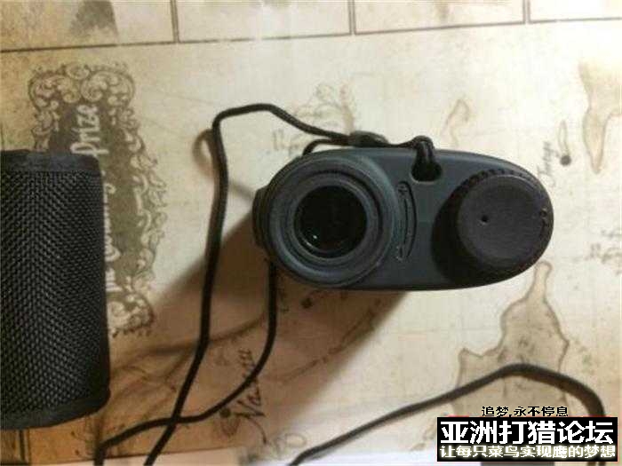 瞄镜， 米国人玩的