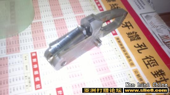此机头比老松单更轻。外观更漂亮