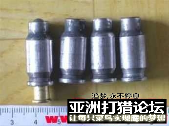 这两张图应该很多人看过，有个细节想不通。