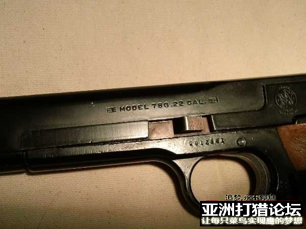 【经典手狗怀旧】Smith&Wesson 78G