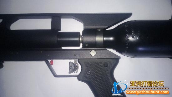 近日刚进了一只UK原厂的gunpower sss，跪求组装图